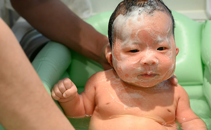 赤ちゃんの洗顔